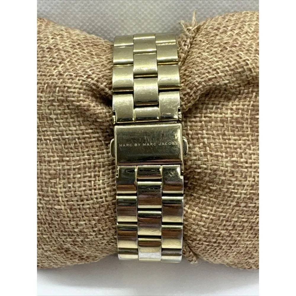 Marc Jacobs Baker MBM3243 Womens Stainless Steel Analog Dial Quartz Watch JNA730